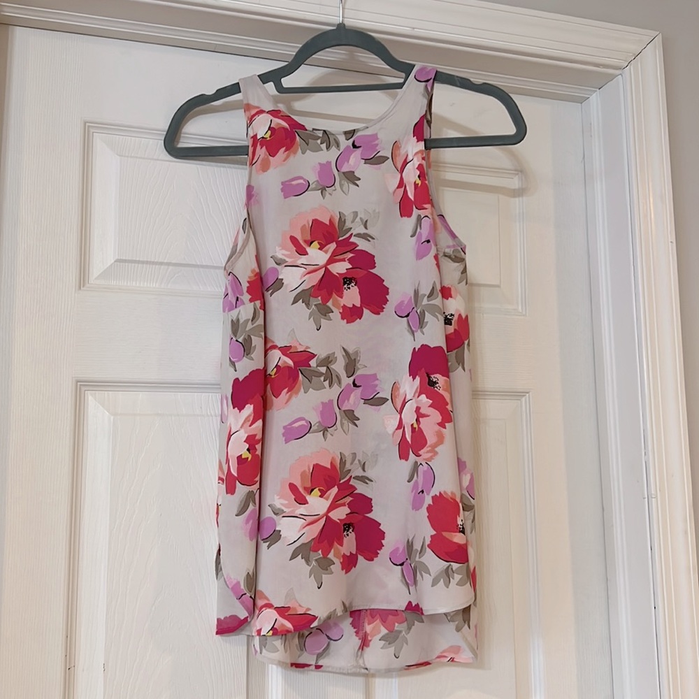 Old Navy Flower Tank Top